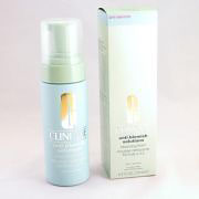 Clinique ANTI-BLEMISH SOLUTIONS Cleansing Foam